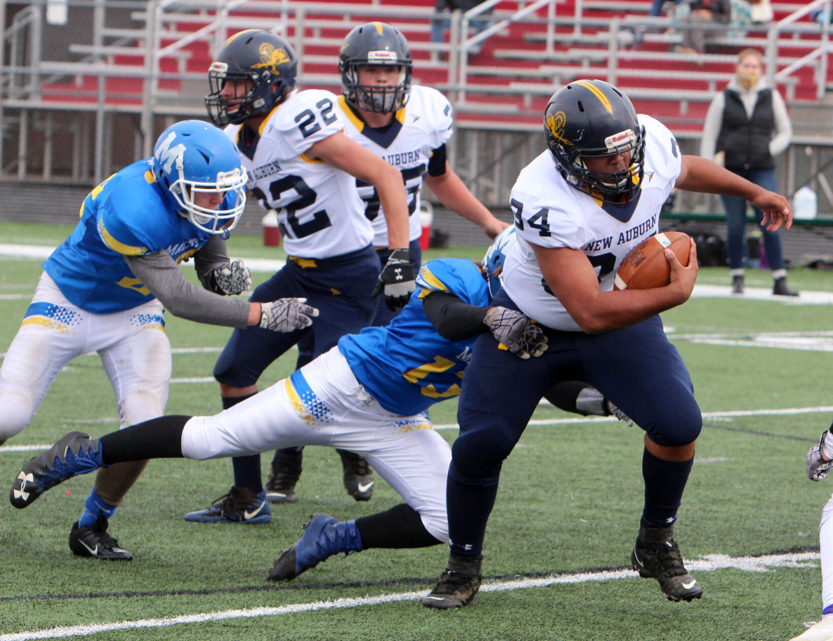 New Auburn at McDonell football 10-3-20